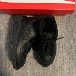 Nike AirMax Toddler size 9 Black